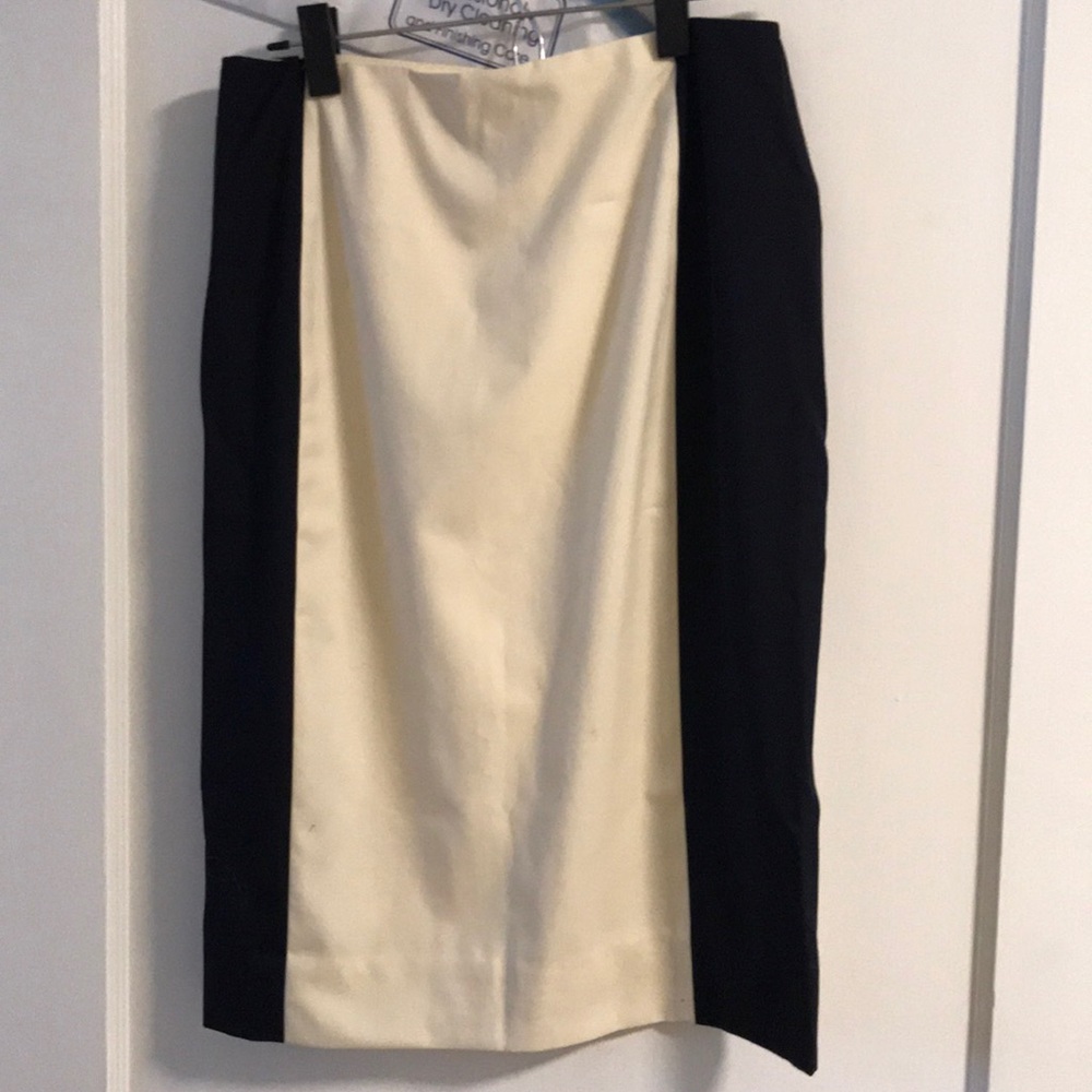 J Crew navy and white cream pencil skirt size 4